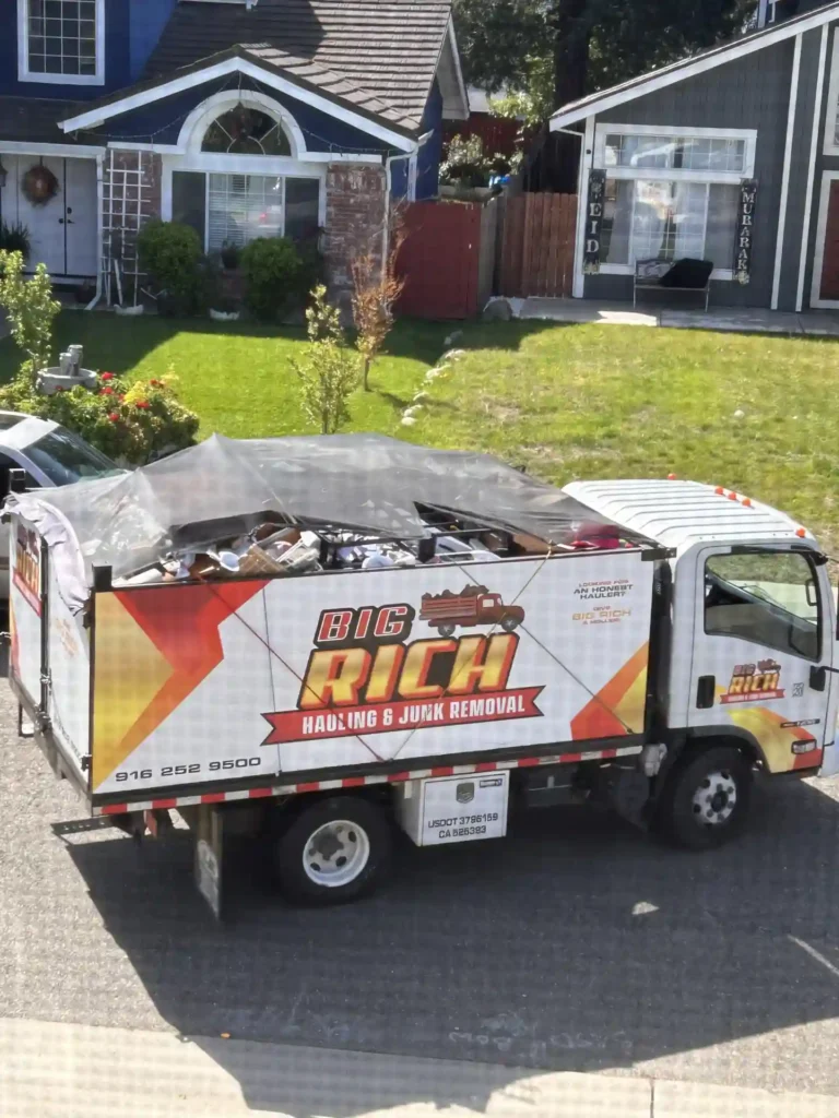 Junk Removal Truck Sacramento Area
